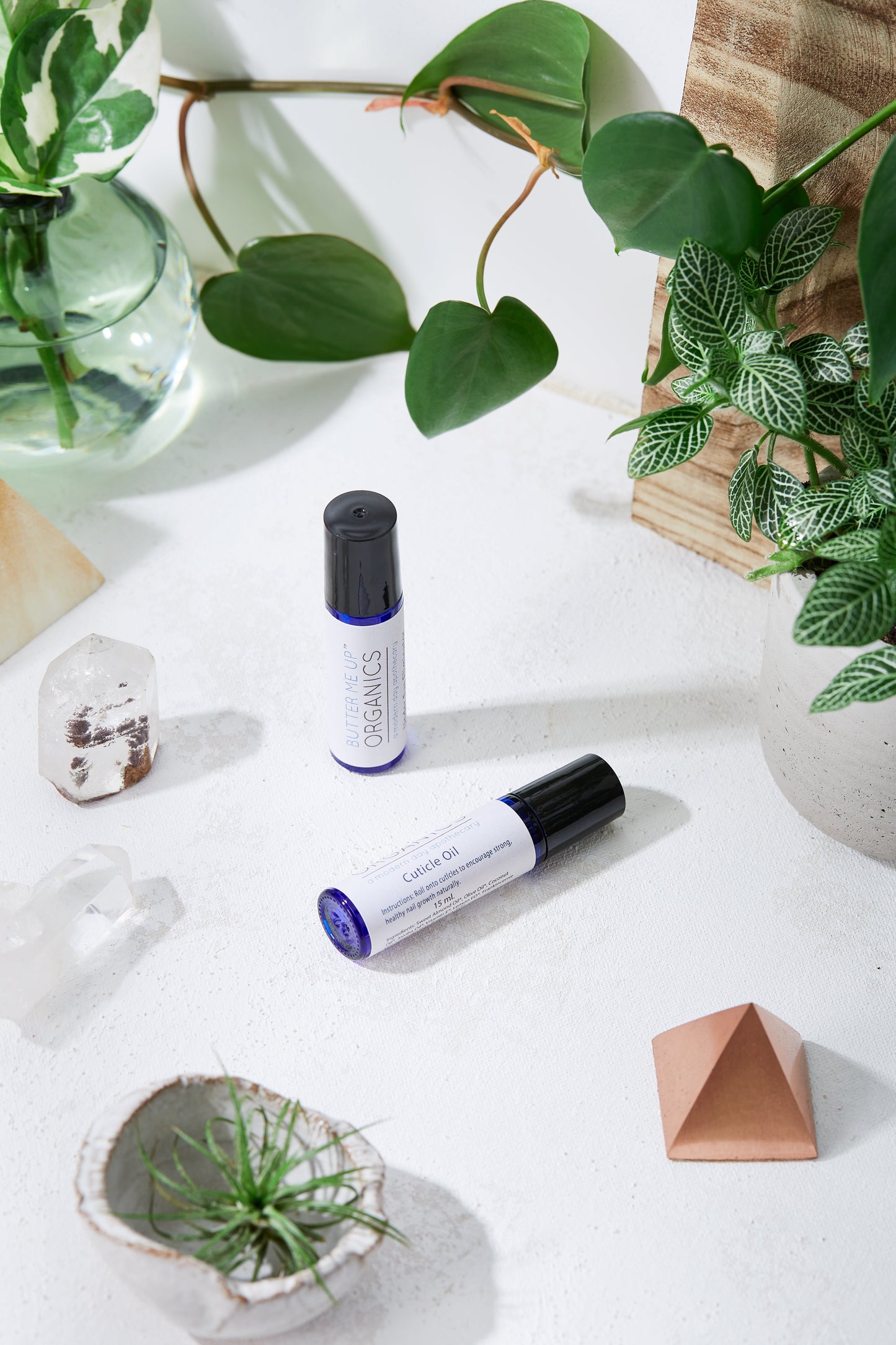 Organic Cuticle Oil / Healthy Nails / Strong Nails / Nail Growth / White Smokey